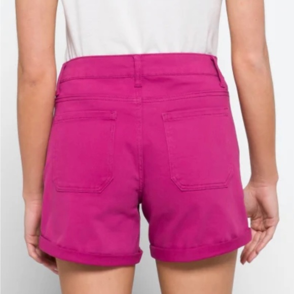 One5One Ladies Sz 16 Veda Shorts Magenta in color - Picture 9 of 10
